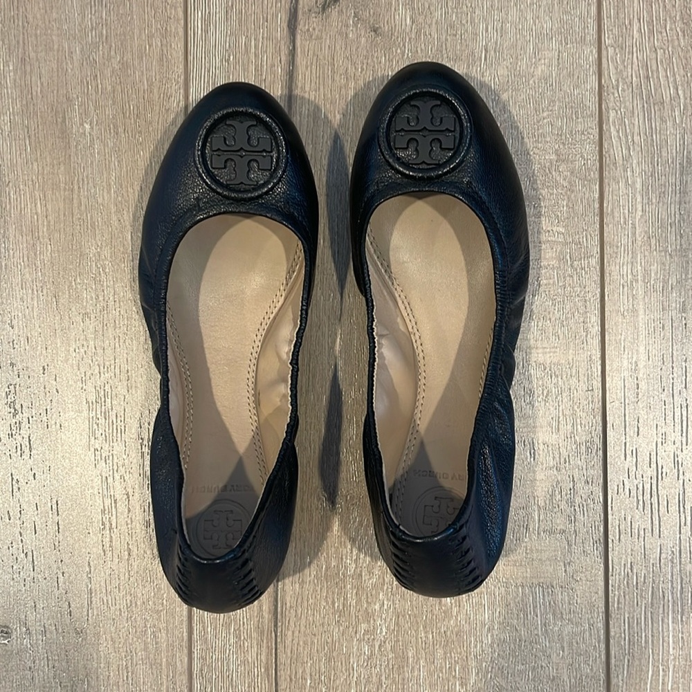 Brand new Tory ballet flats!